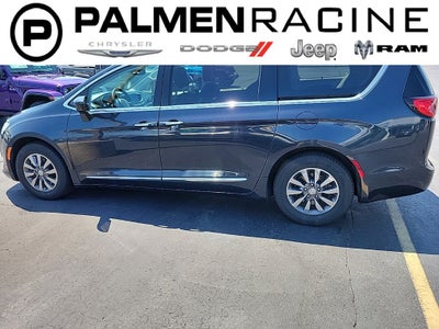 2019 Chrysler Pacifica Touring L Plus