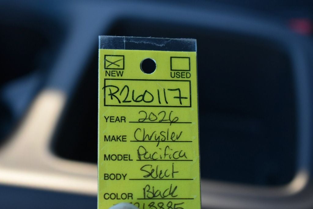 2026 Chrysler Pacifica Select