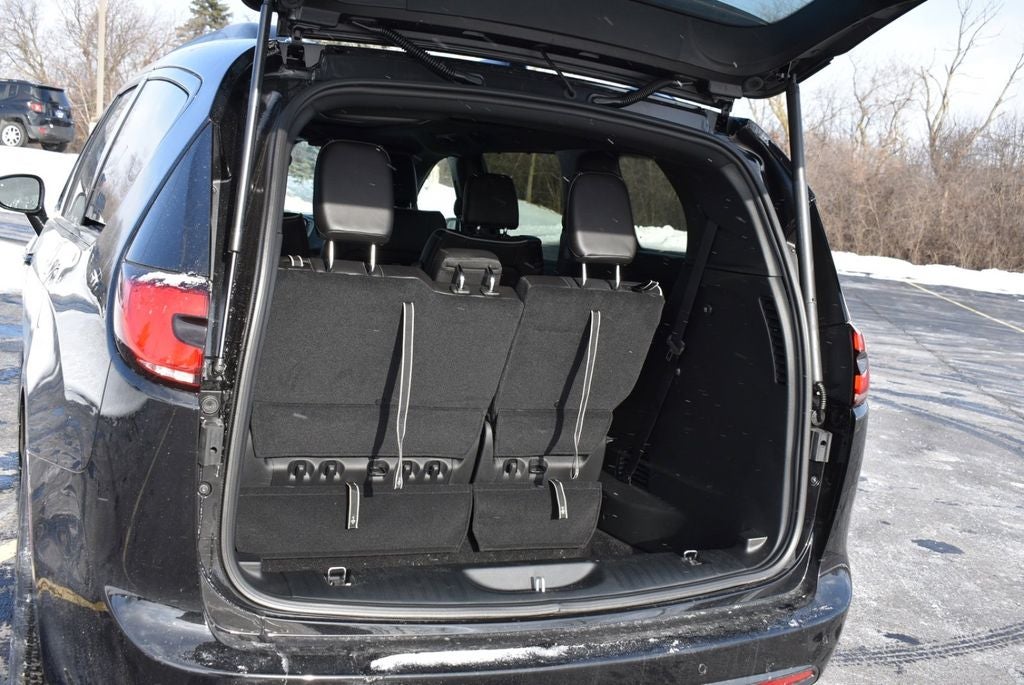 2026 Chrysler Pacifica Limited