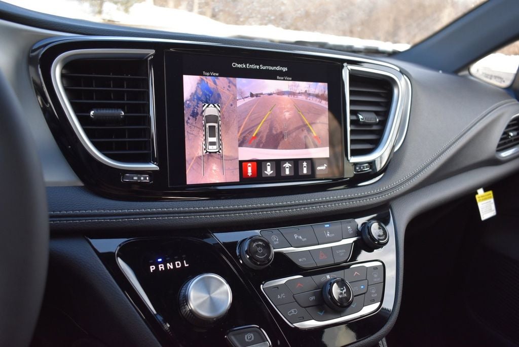 2026 Chrysler Pacifica Limited