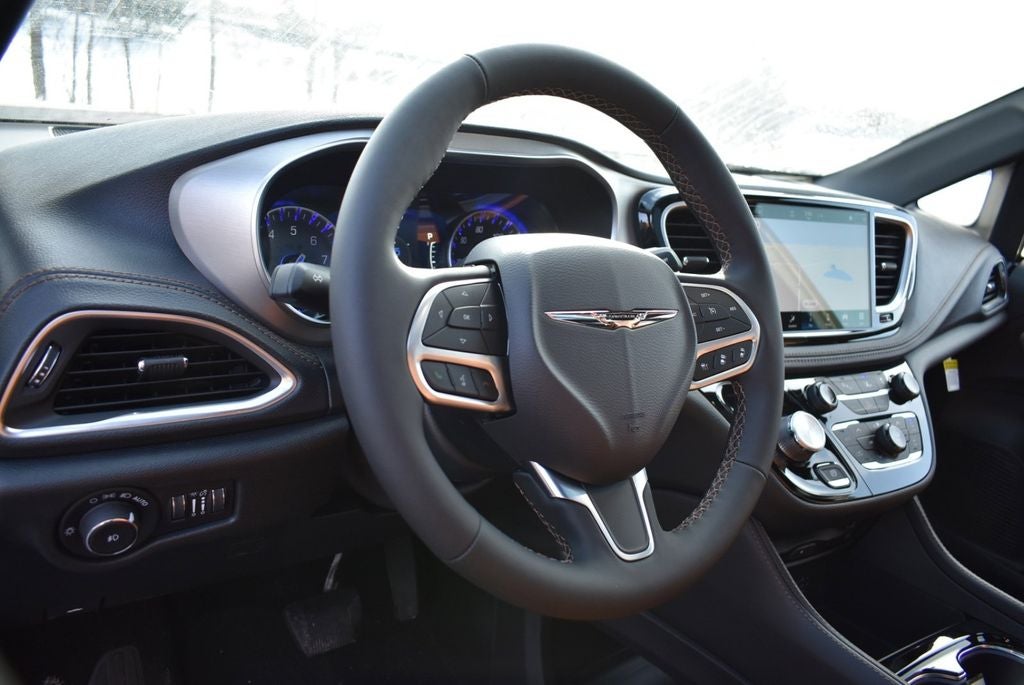 2026 Chrysler Pacifica Pinnacle