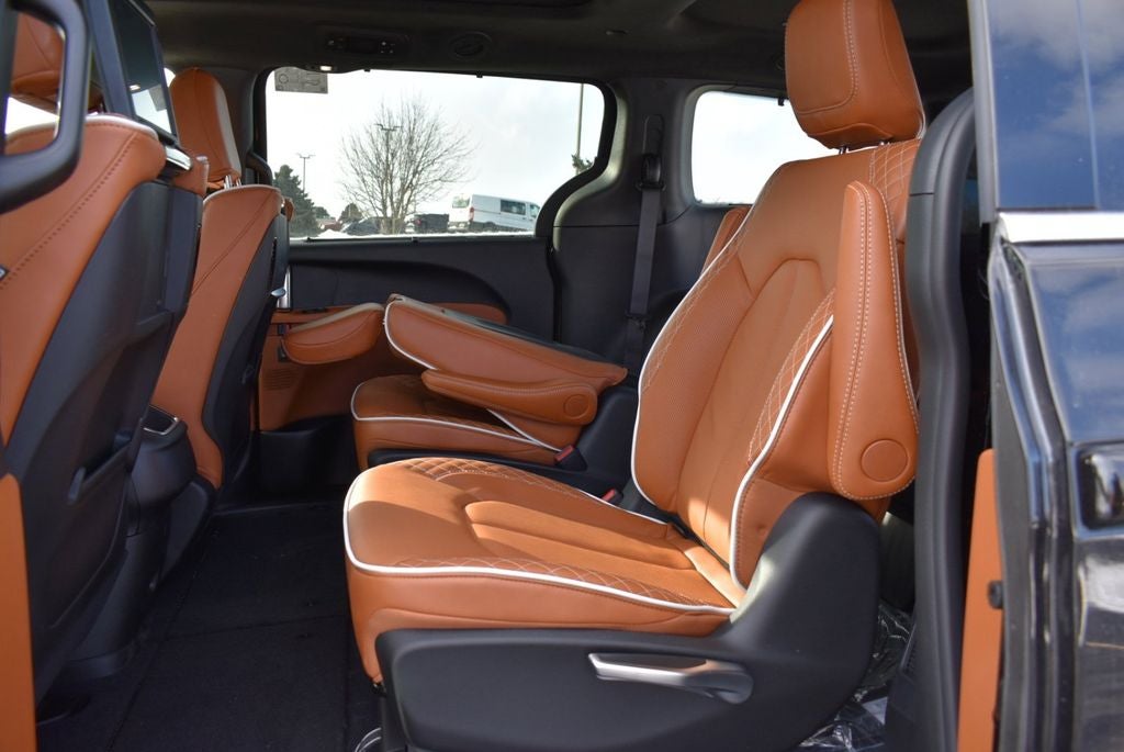 2026 Chrysler Pacifica Pinnacle