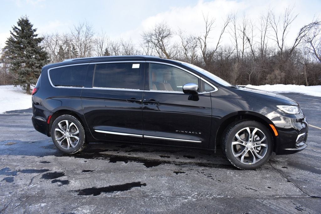 2026 Chrysler Pacifica Pinnacle