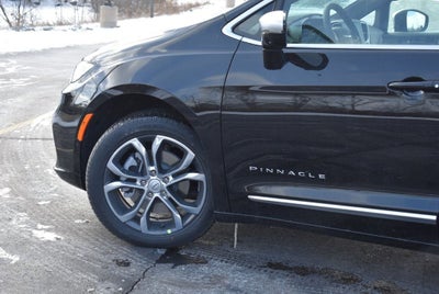 2026 Chrysler Pacifica Pinnacle