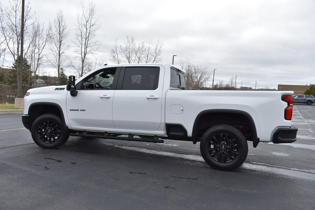2025 Chevrolet Silverado 3500HD LT