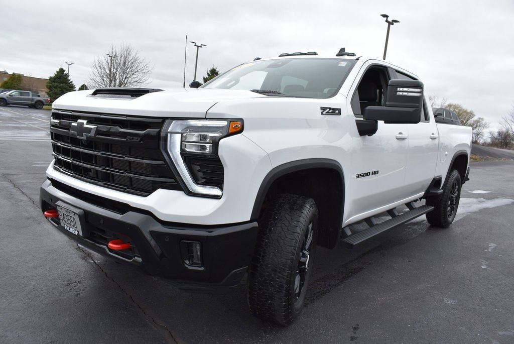 2025 Chevrolet Silverado 3500HD LT