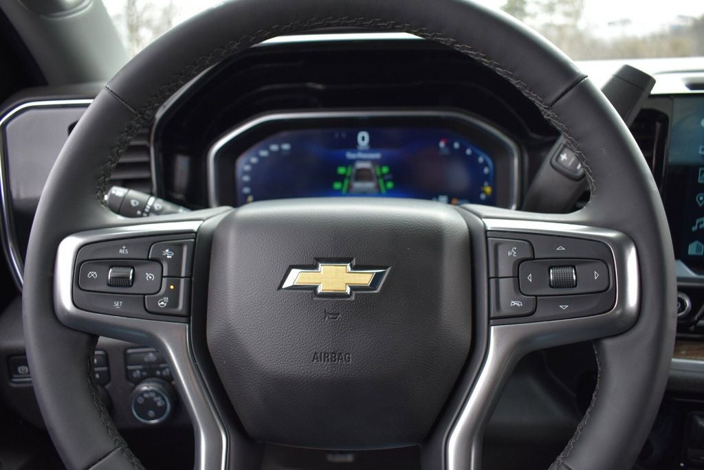 2024 Chevrolet Silverado 1500 LT LT1