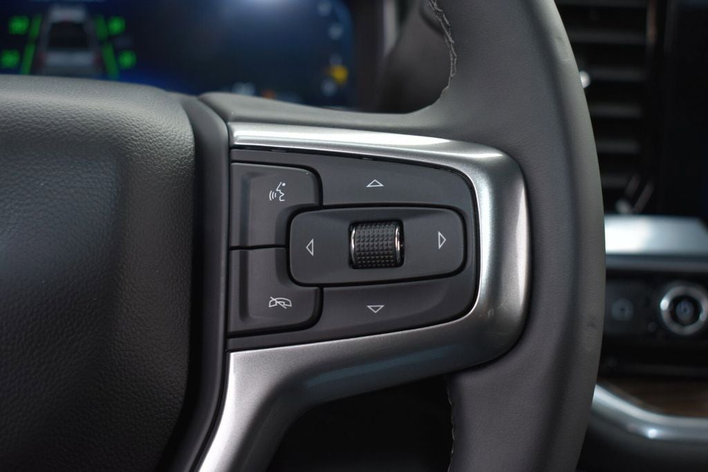 2024 Chevrolet Silverado 1500 LT LT1