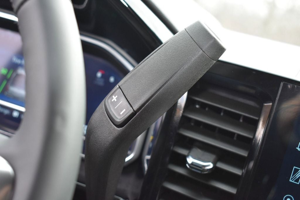 2024 Chevrolet Silverado 1500 LT LT1