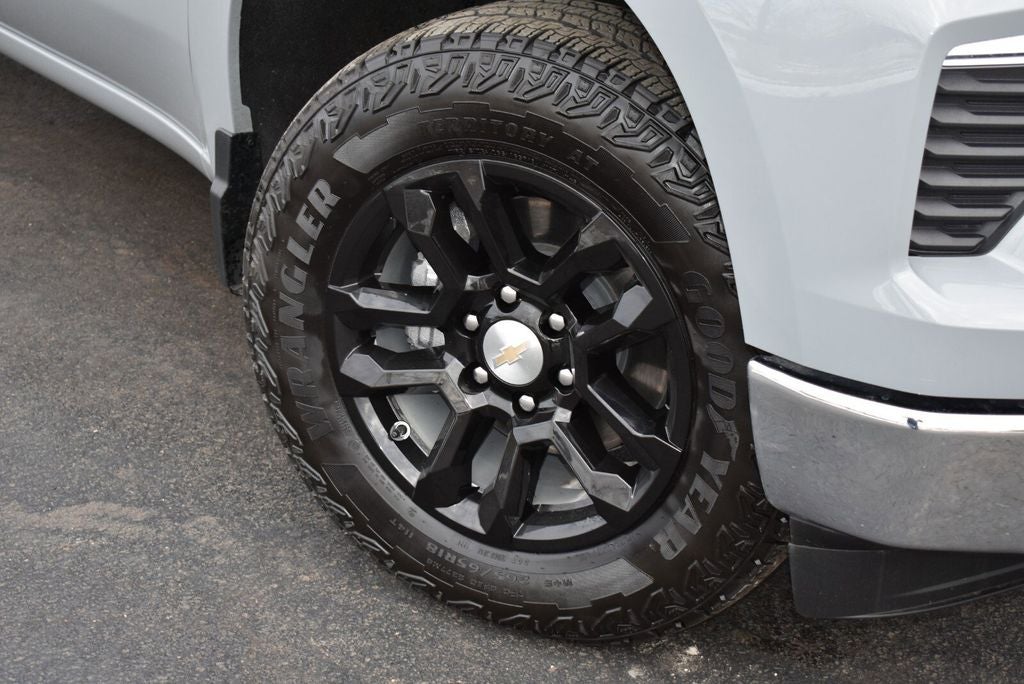 2024 Chevrolet Silverado 1500 LT LT1