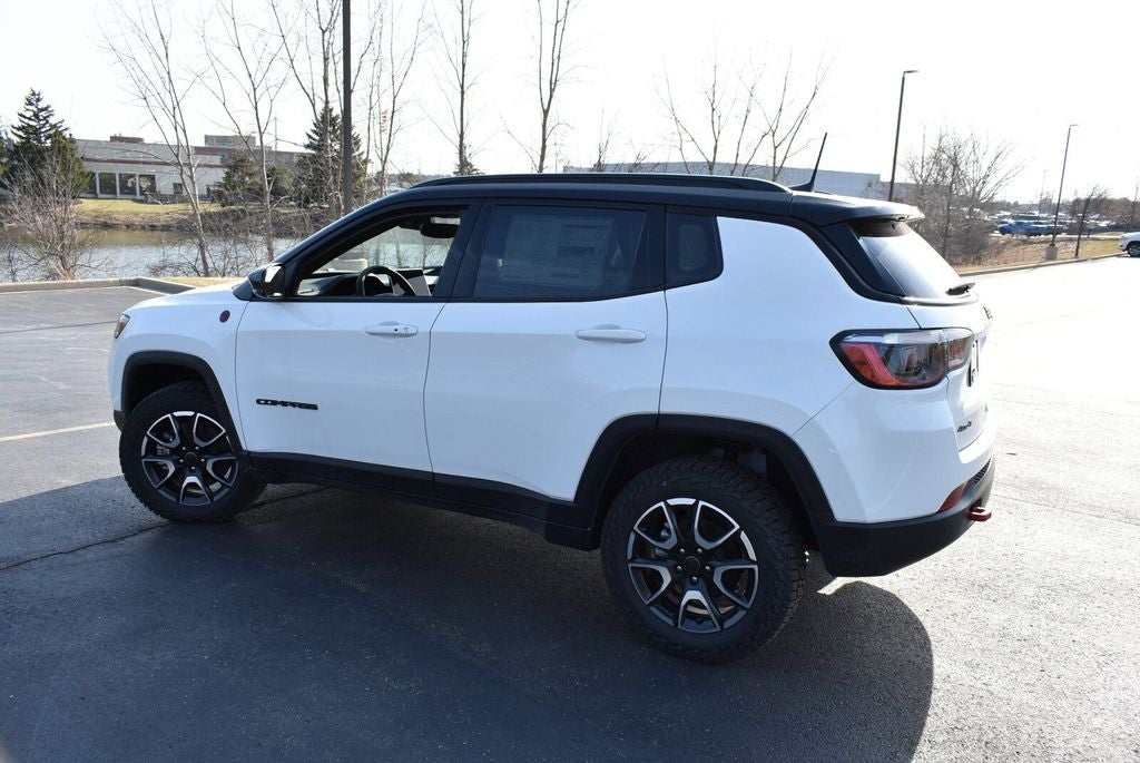 2026 Jeep Compass Trailhawk
