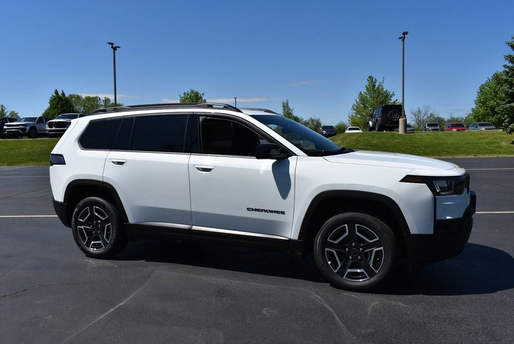 2026 Jeep Cherokee Laredo