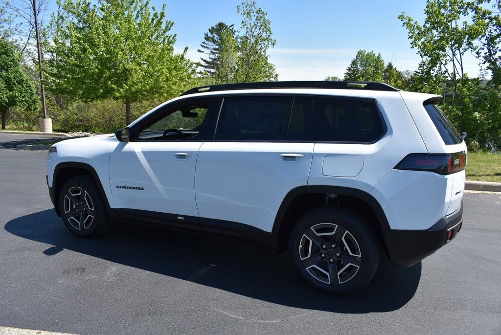 2026 Jeep Cherokee Laredo