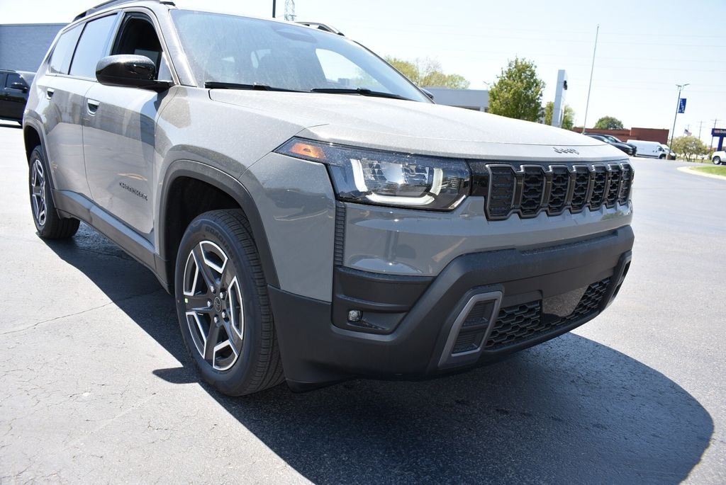 2026 Jeep Cherokee Laredo