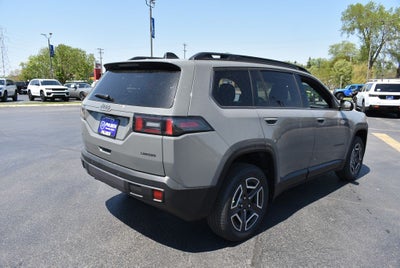 2026 Jeep Cherokee Laredo