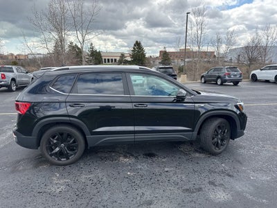 2023 Volkswagen Taos 1.5T SE