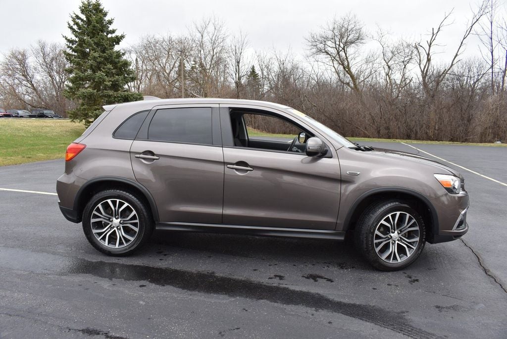 2019 Mitsubishi Outlander Sport 2.0 ES
