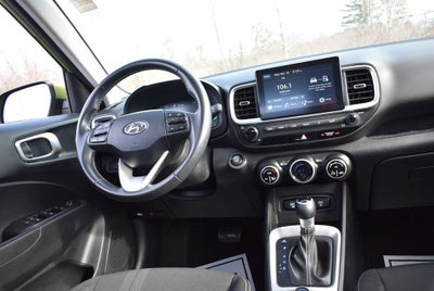 2024 Hyundai Venue SEL